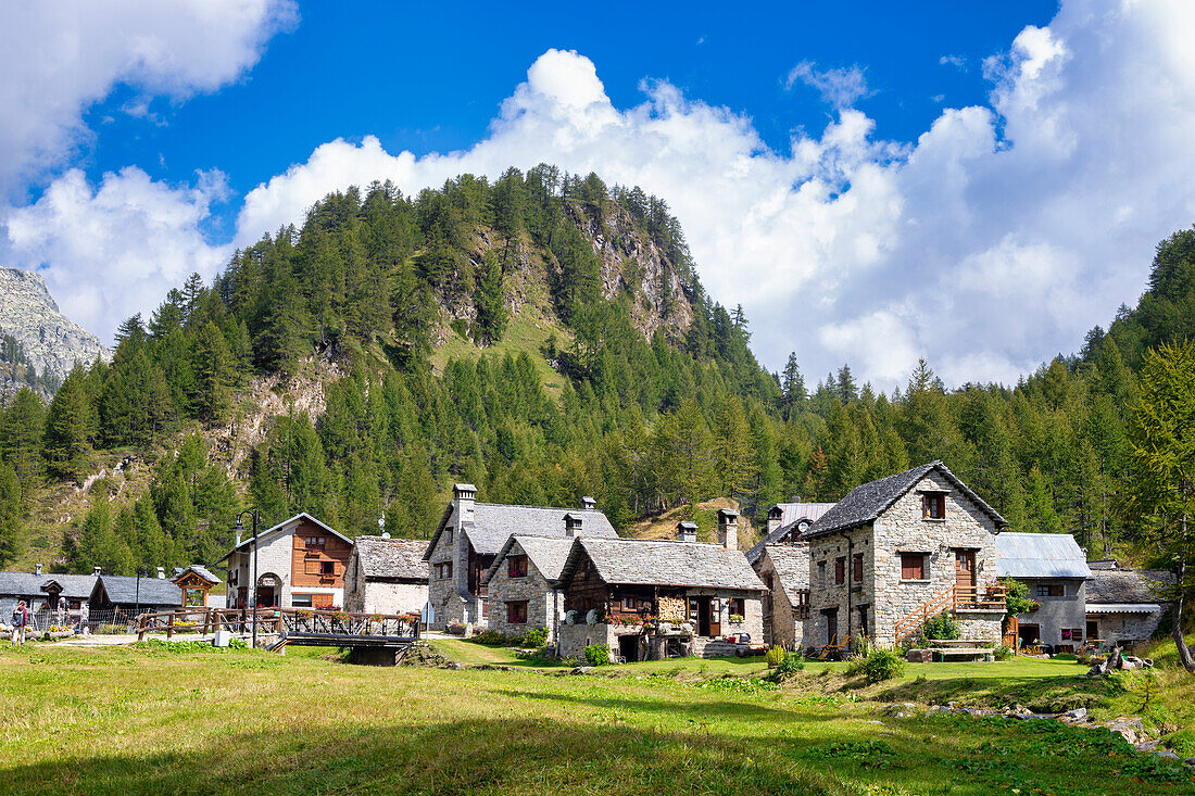 Das kleine Dorf Crampiolo, Alpe Devero, Domodossola, Piemont, Italien, Europa