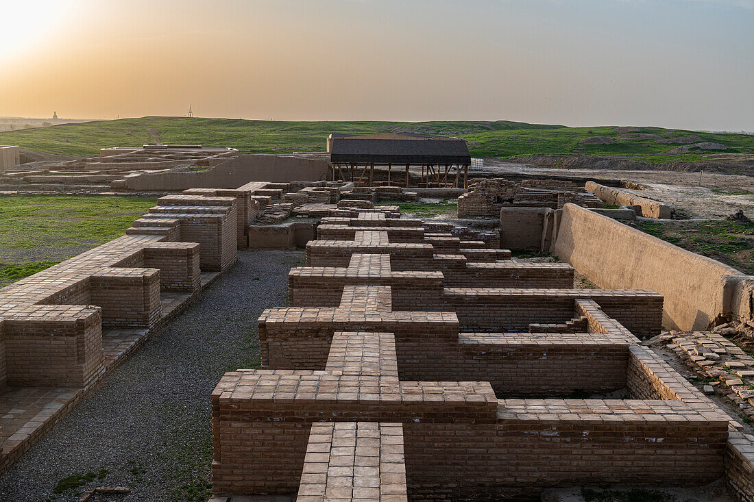 Otrartobe settlement, Turkistan, Kazakhstan, Central Asia, Asia