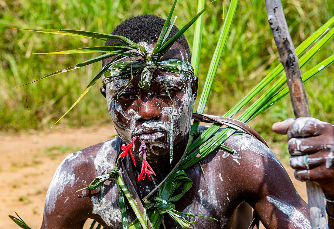 Pygmy warrior, Kisangani, Democratic Republic of the Congo, Africa