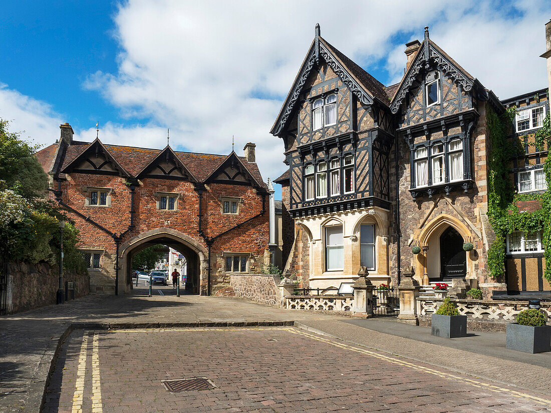Abbey Gateway and Abbey Hotel in Great Malvern, Worcestershire, England, United Kingdom, Europe