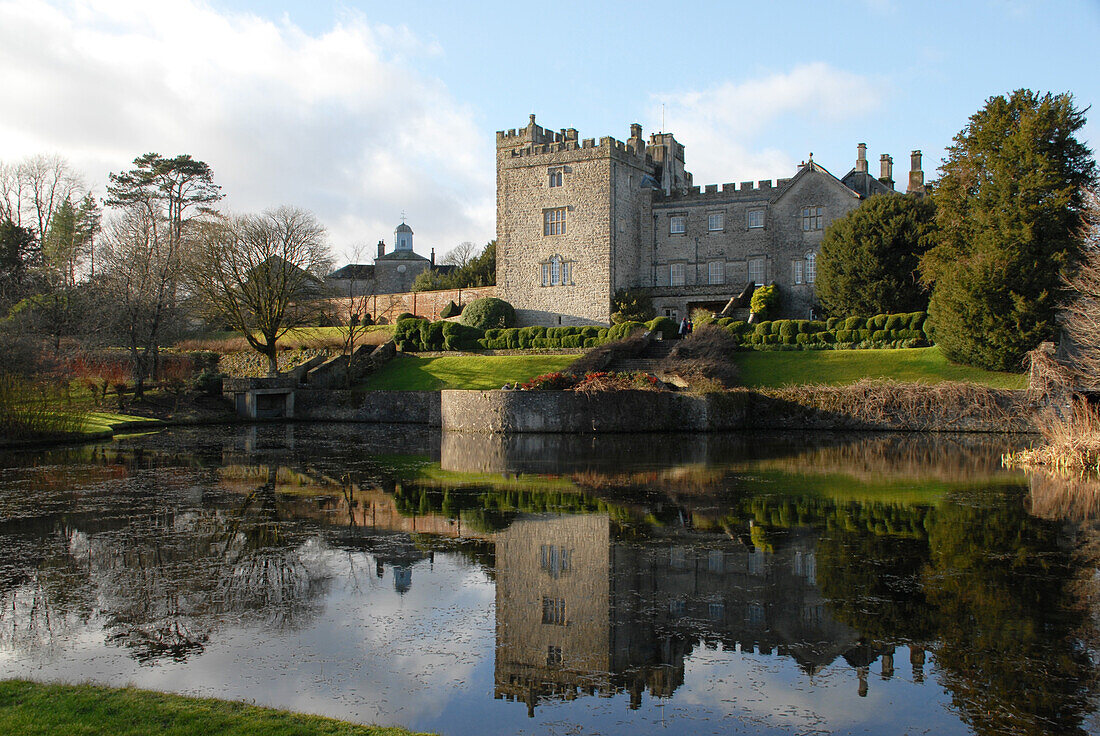 Sizergh Castle, aus der Zeit um 1239, Helsington, South Kendal, Cumbria, England, Vereinigtes Königreich, Europa