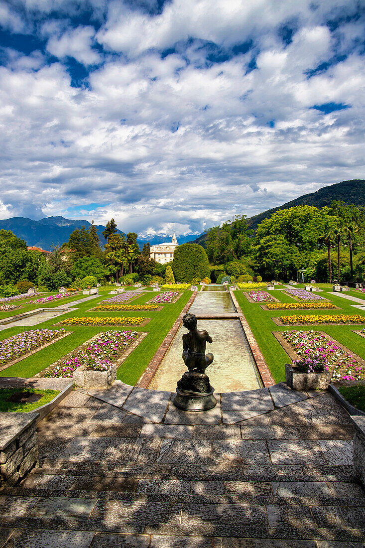 Botanical Gardens of Villa Taranto, Verbania, Lake Maggiore, Verbania Cusio Ossola district, Piedmont, Italian Lakes, Italy, Europe