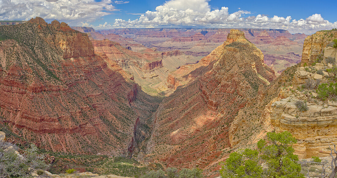 Hance Creek between Sinking Ship on the left and Coronado Butte right of center right at Grand Canyon, Grand Canyon National Park, UNESCO World Heritage Site, Arizona, United States of America, North America
