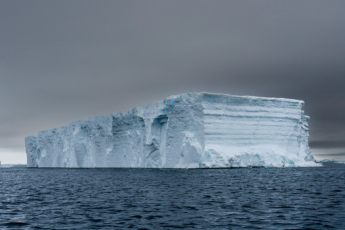 Tabular iceberg, Larsen C Ice Shelf, Weddell Sea, Antarctica, Polar Regions