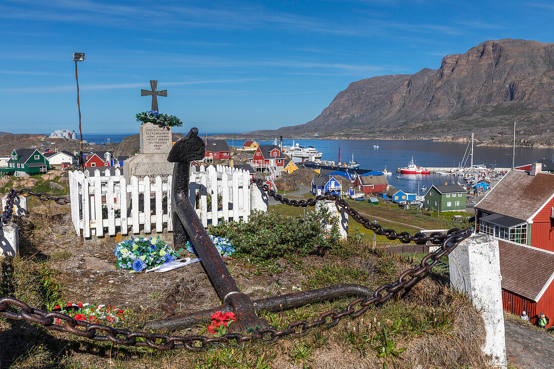 A view of the monument dedicated to the fallen war heroes in the city of Sisimiut, Greenland, Denmark, Polar Regions