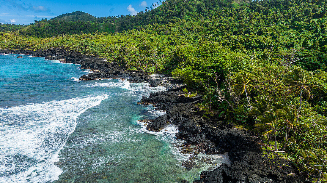 Aerial of the volcanic south coast, Taveuni, Fiji, South Pacific, Pacific