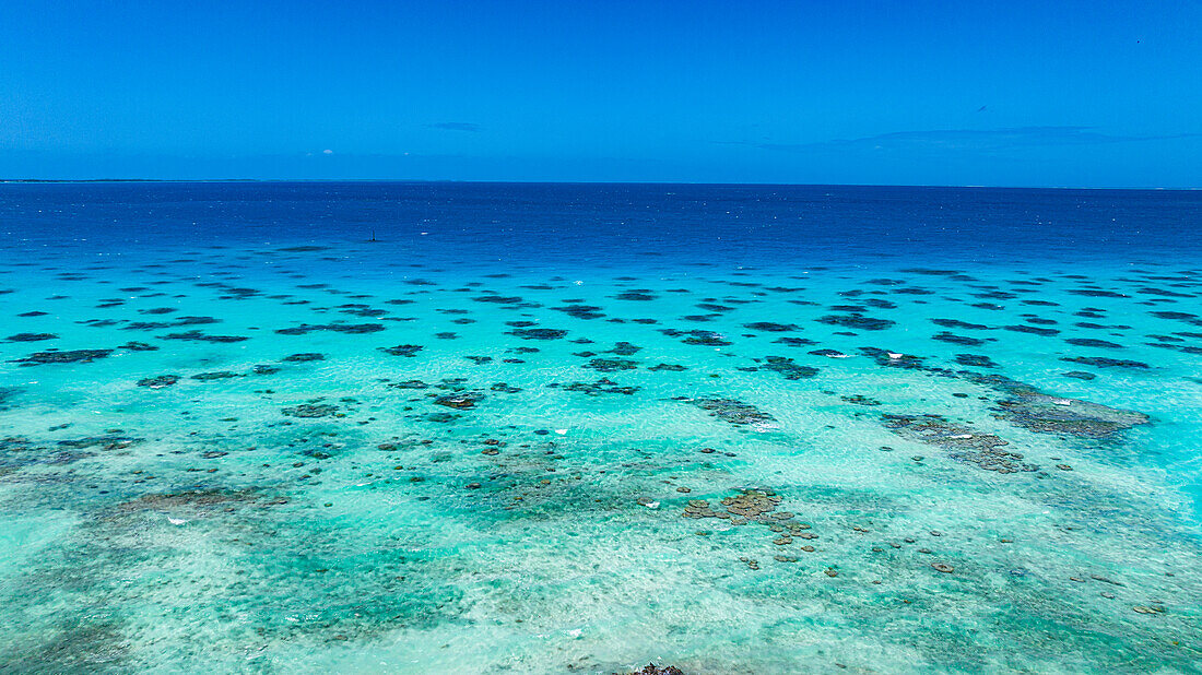 Aerial, Hikueru lagoon, Tuamotu archipelago, French Polynesia, South Pacific, Pacific
