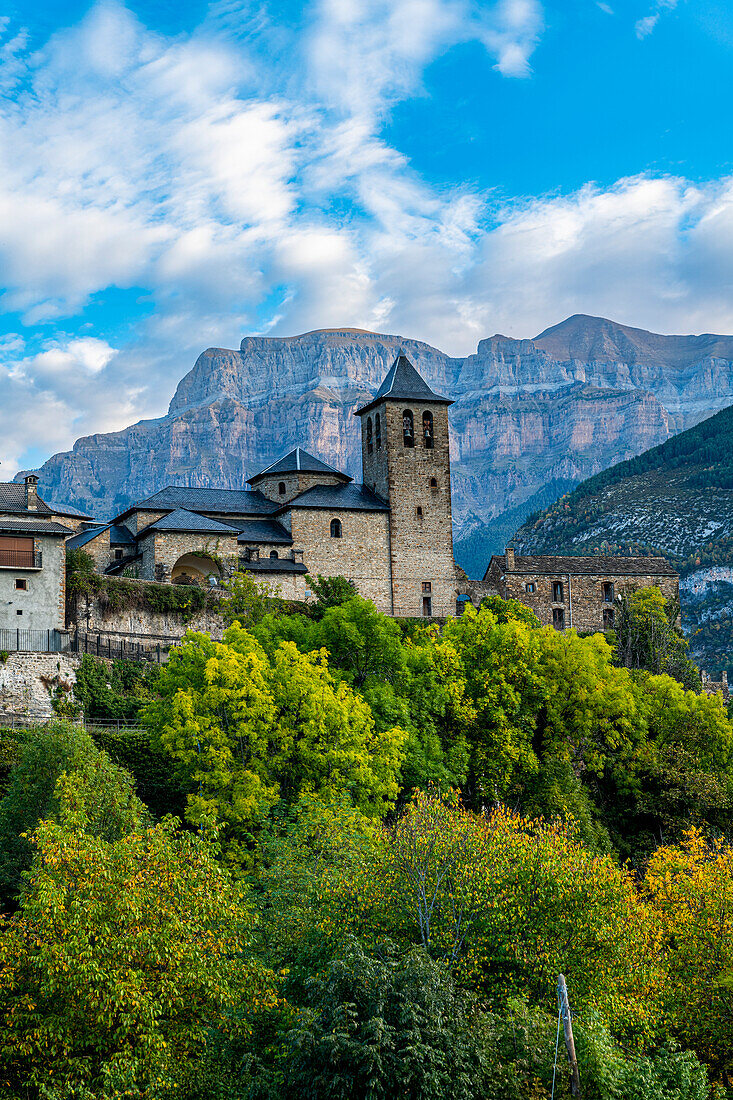 Old church in Torla-Ordesa, Monte Perdido, UNESCO World Heritage Site, Aragon, Pyrenees, Spain, Europe