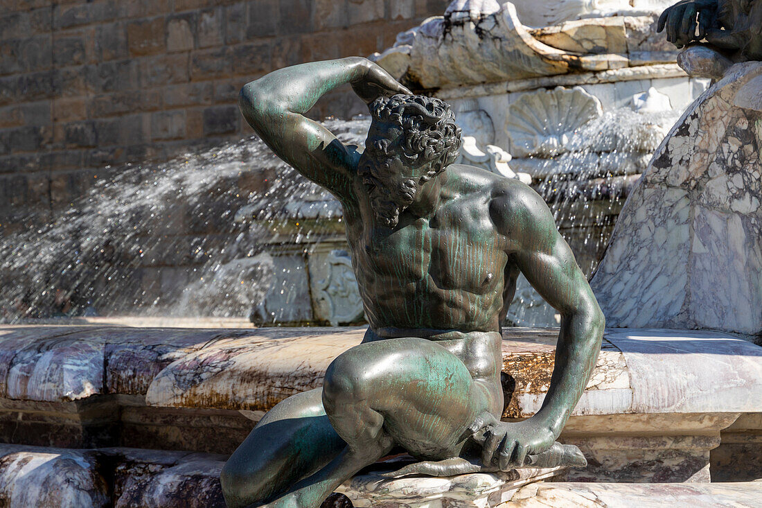 Neptune Fountain in Piazza Signoria, Florence, UNESCO World Heritage Site, Tuscany, Italy, Europe