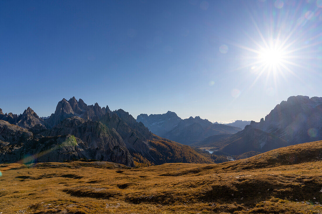 Drei Zinnen, Lake Misurina, Cadini di Misurina, Sorapiss and Cristallo, Dolomites, Veneto, Italy, Europe