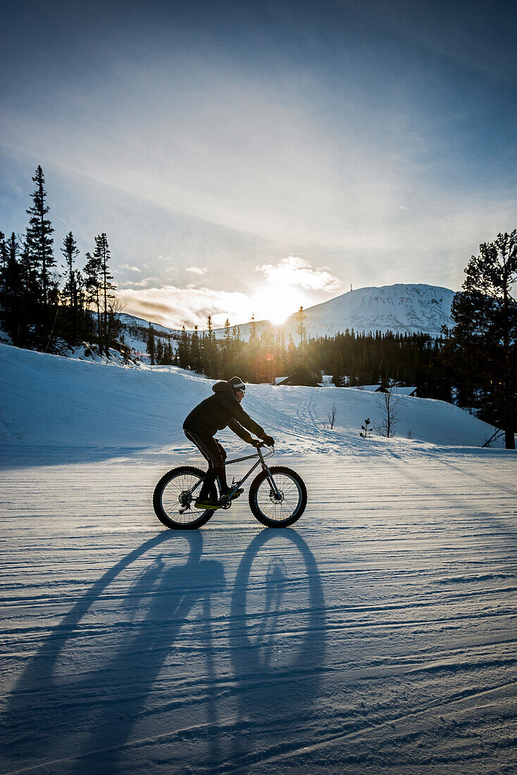 cyclist on the winter road