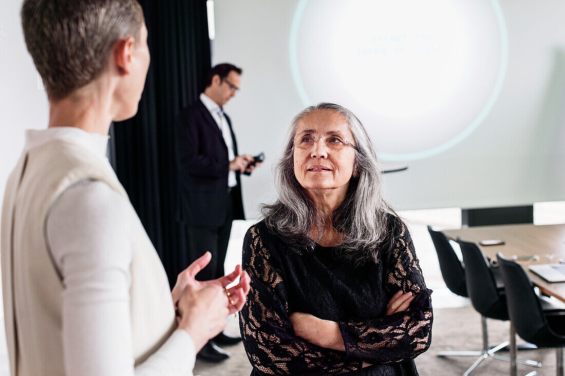 Women at business meeting