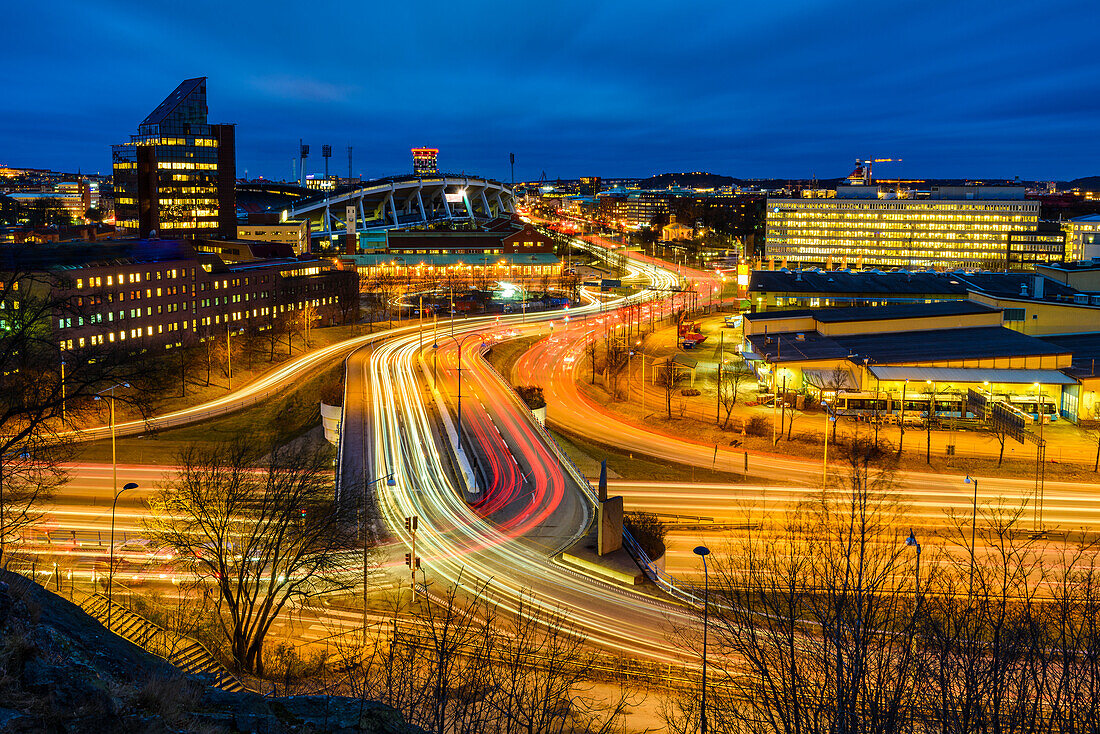 Traffic light trails