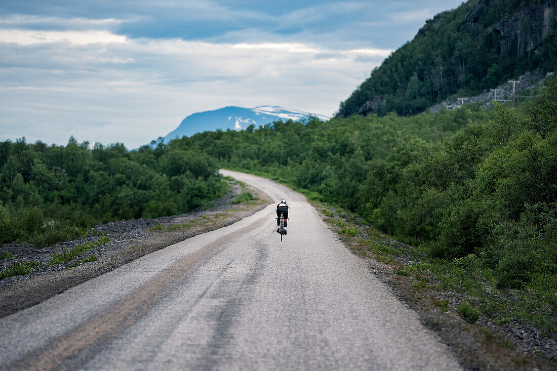 Radfahrer auf der Straße