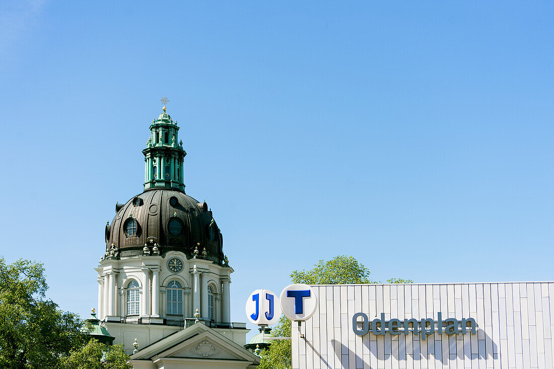 Kuppel der Gustaf-Vasa-Kirche, Odenplan, Stockholm, Schweden