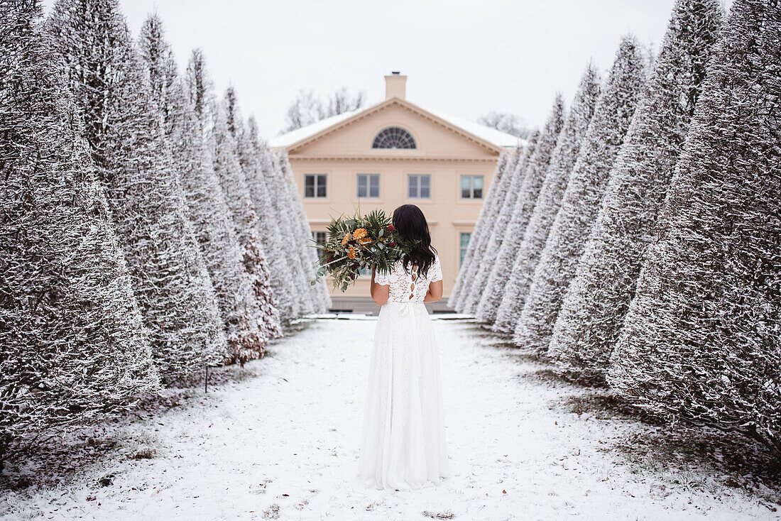 Braut im Wintergarten