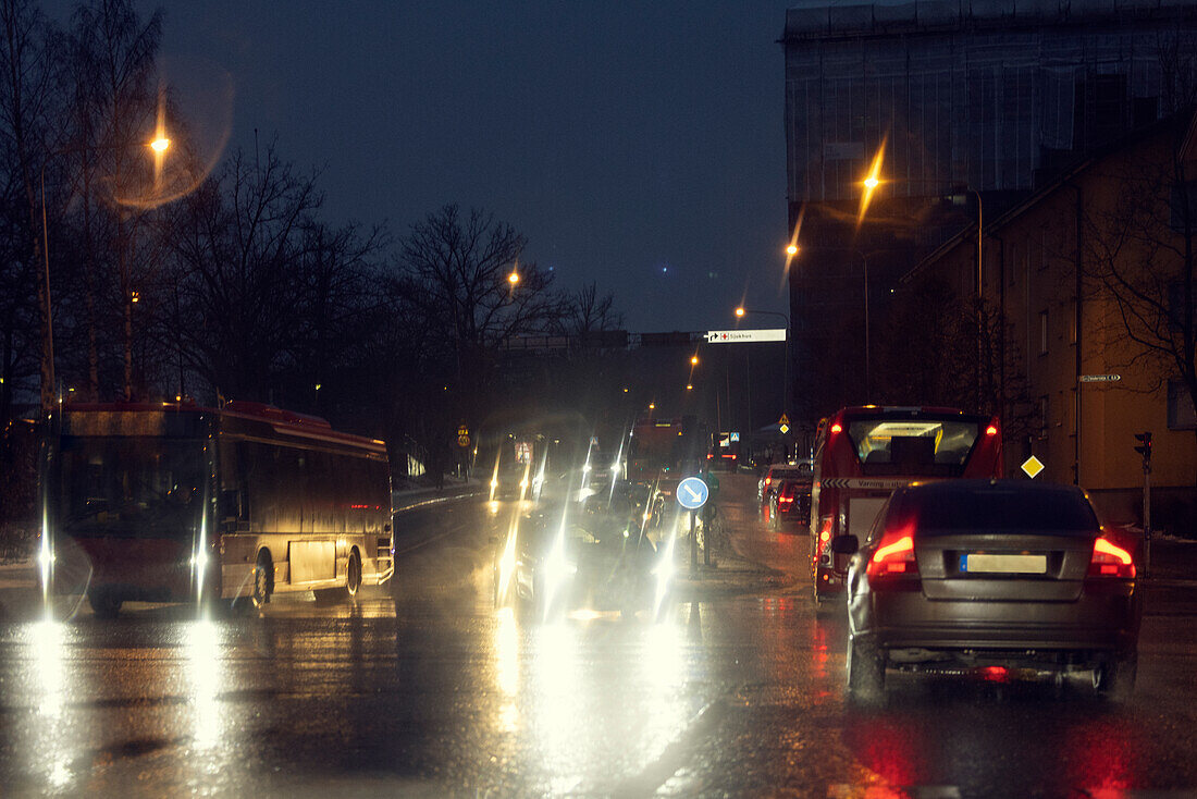 Traffic at intersection in city