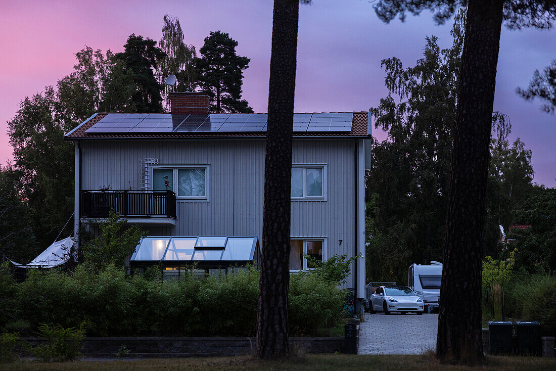 Exterior of house in suburbs