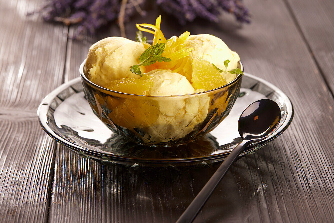 Bowl of vanilla-orange ice cream