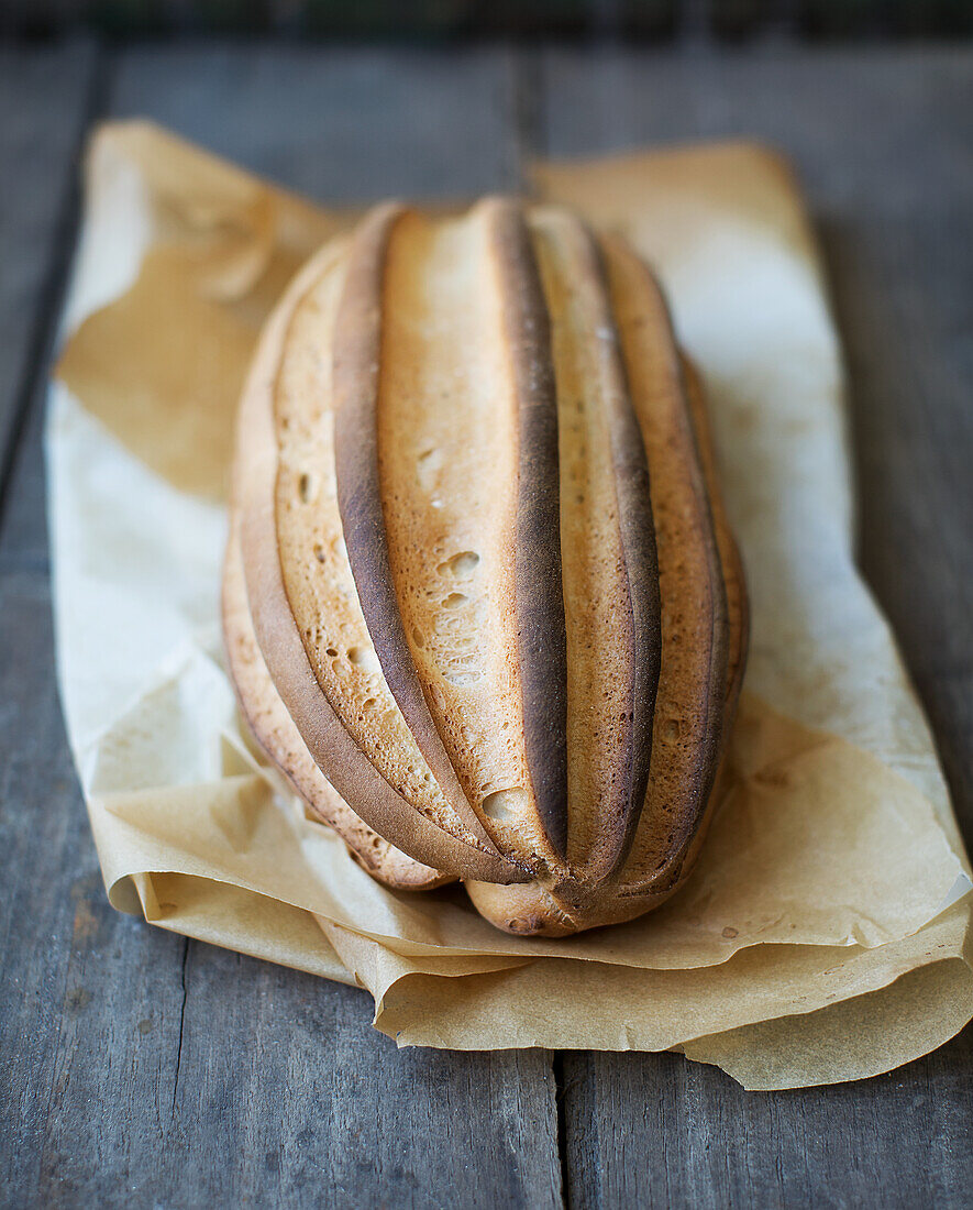 Pain Brié - traditionelles Brot aus der Normandie (Frankreich)
