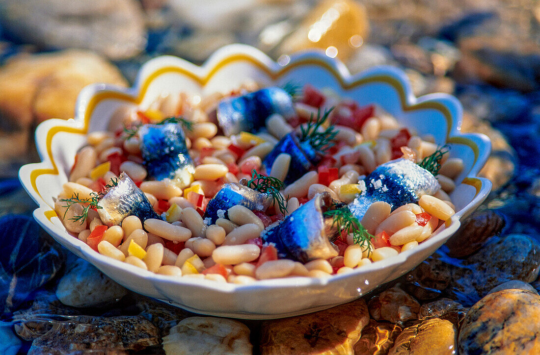 Bean salad with sardines (France)