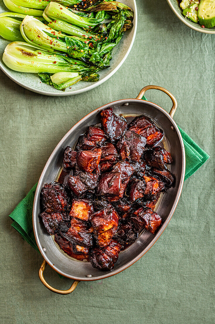 Hong Shao Rou (Geschmorter Schweinebauch) zum chinesischen Neujahrsfest