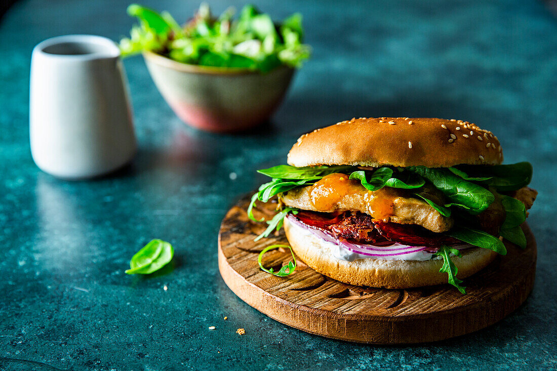 Chicken fillet burger with apple chutney