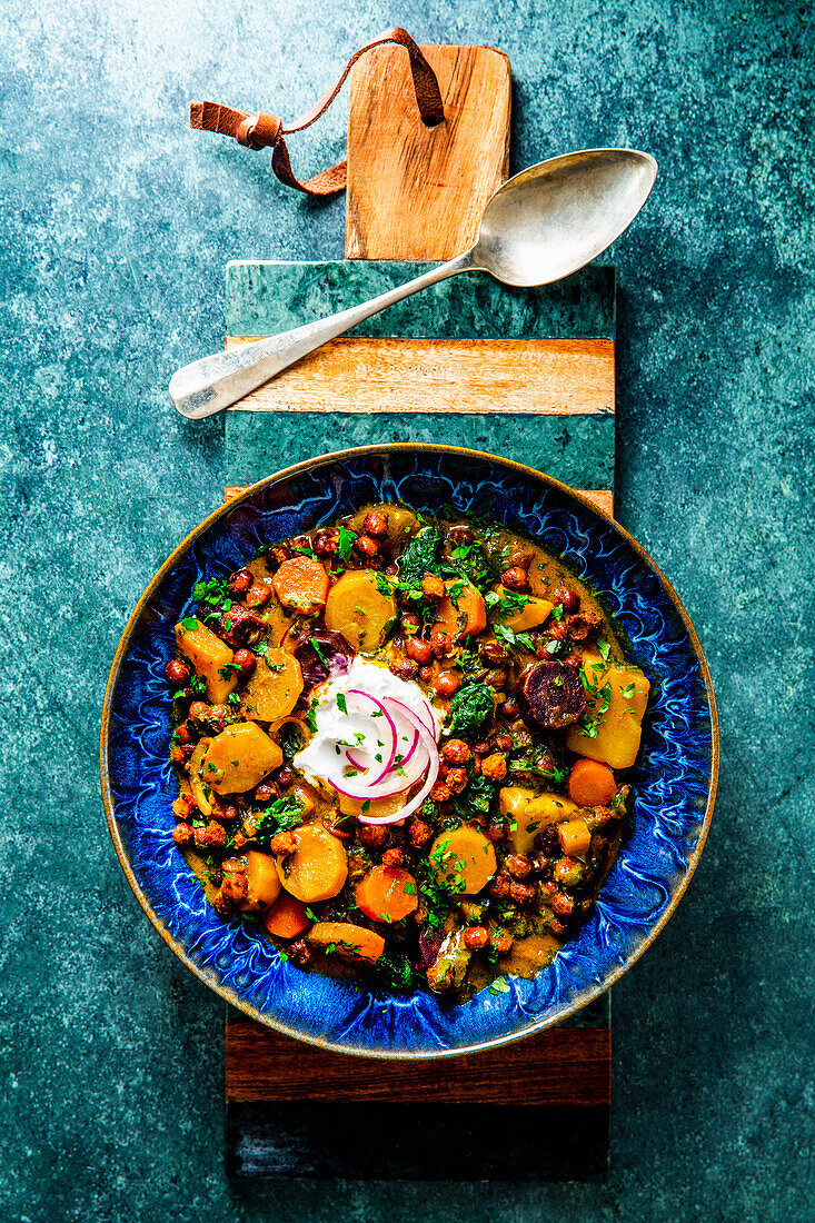 Winter vegetable coconut curry with chickpeas and yacòn