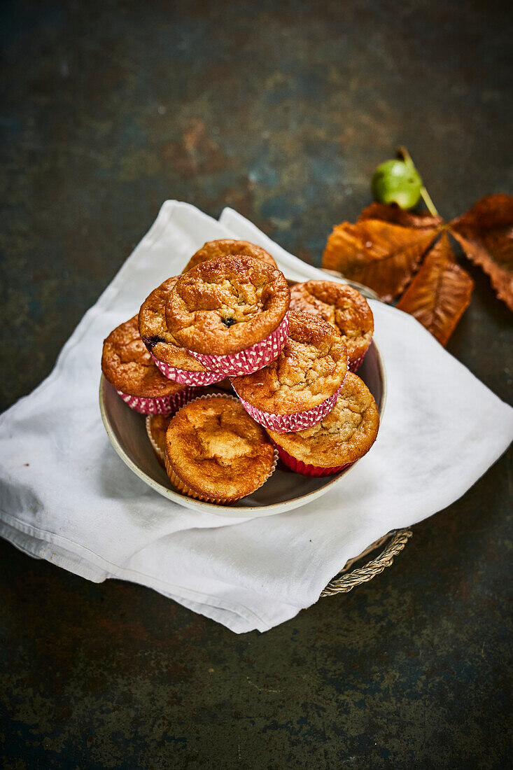 Muffins in a bowl