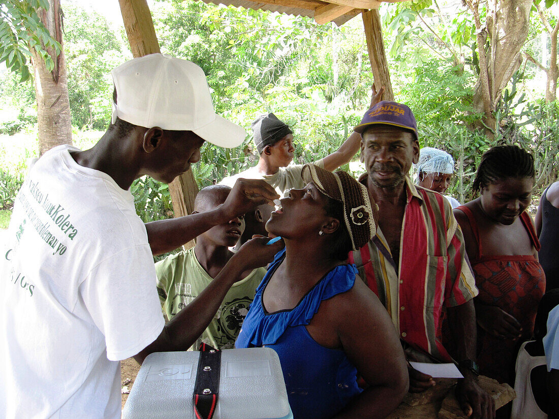 Oral cholera vaccination, Haiti, 2013