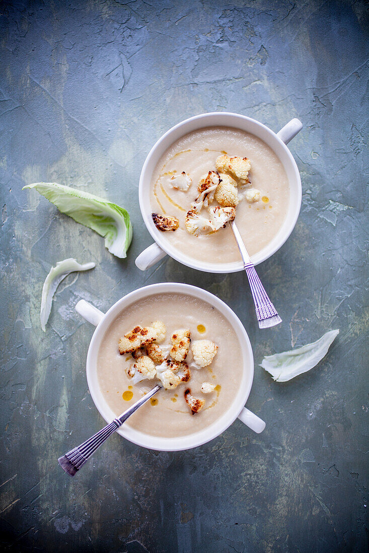 Roasted Cauliflower Soup