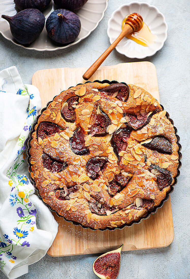 Fig and almond cake