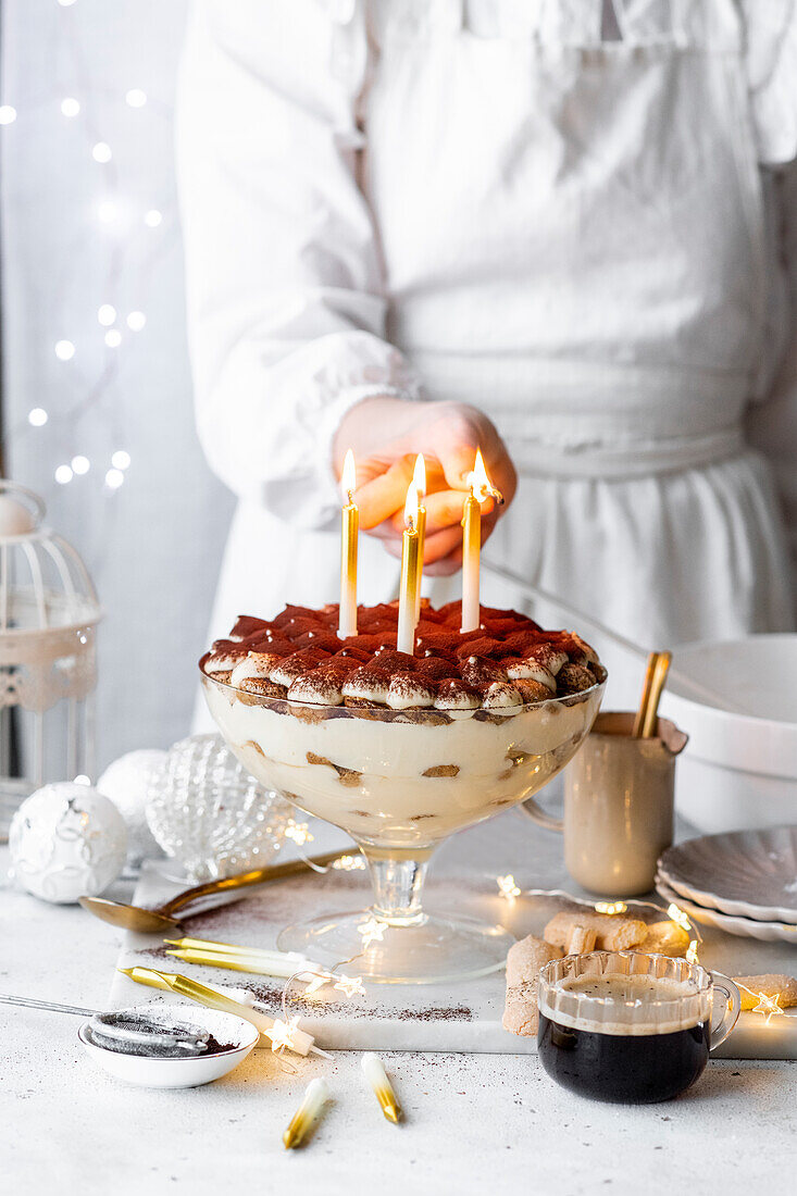 Tiramisu mit Kerzen