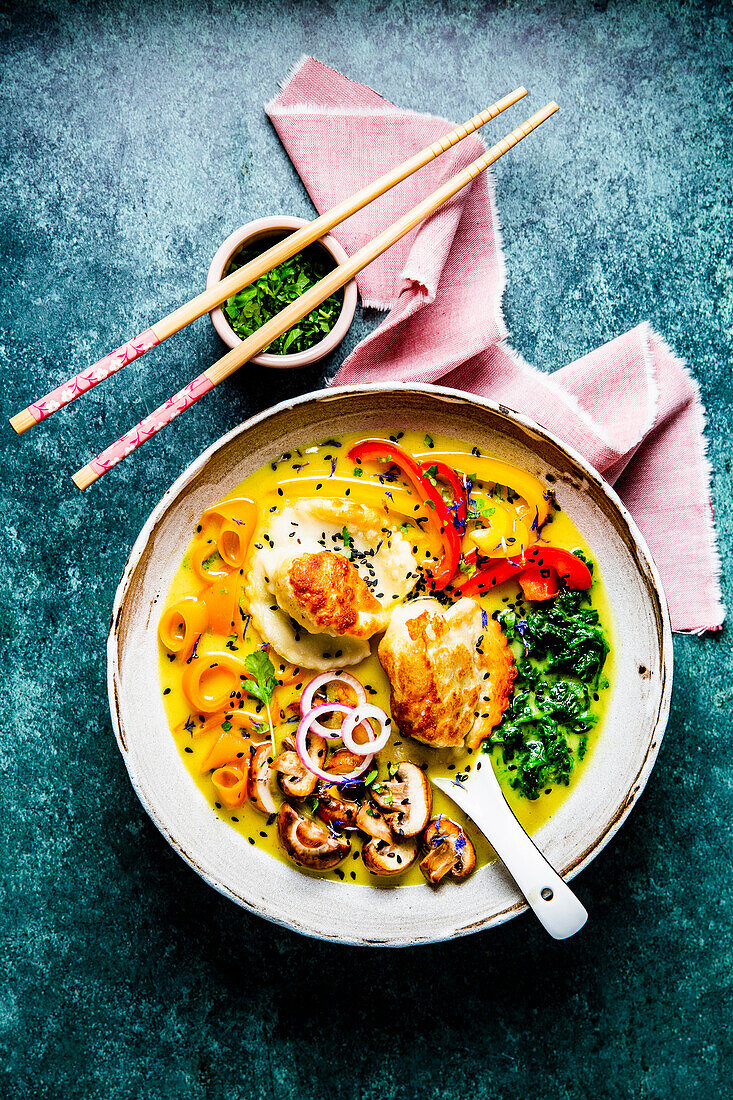 Thai soup with potstickers