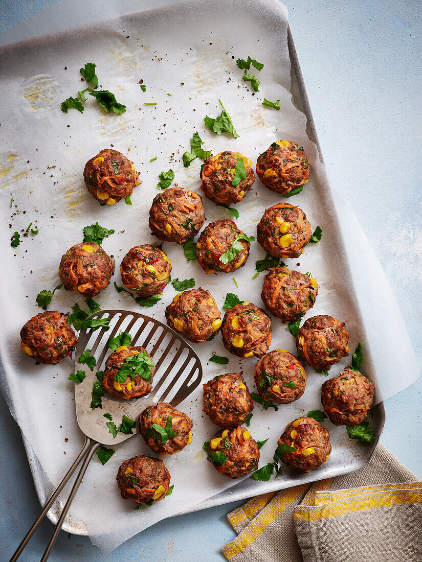 Beef koftas balls with corn