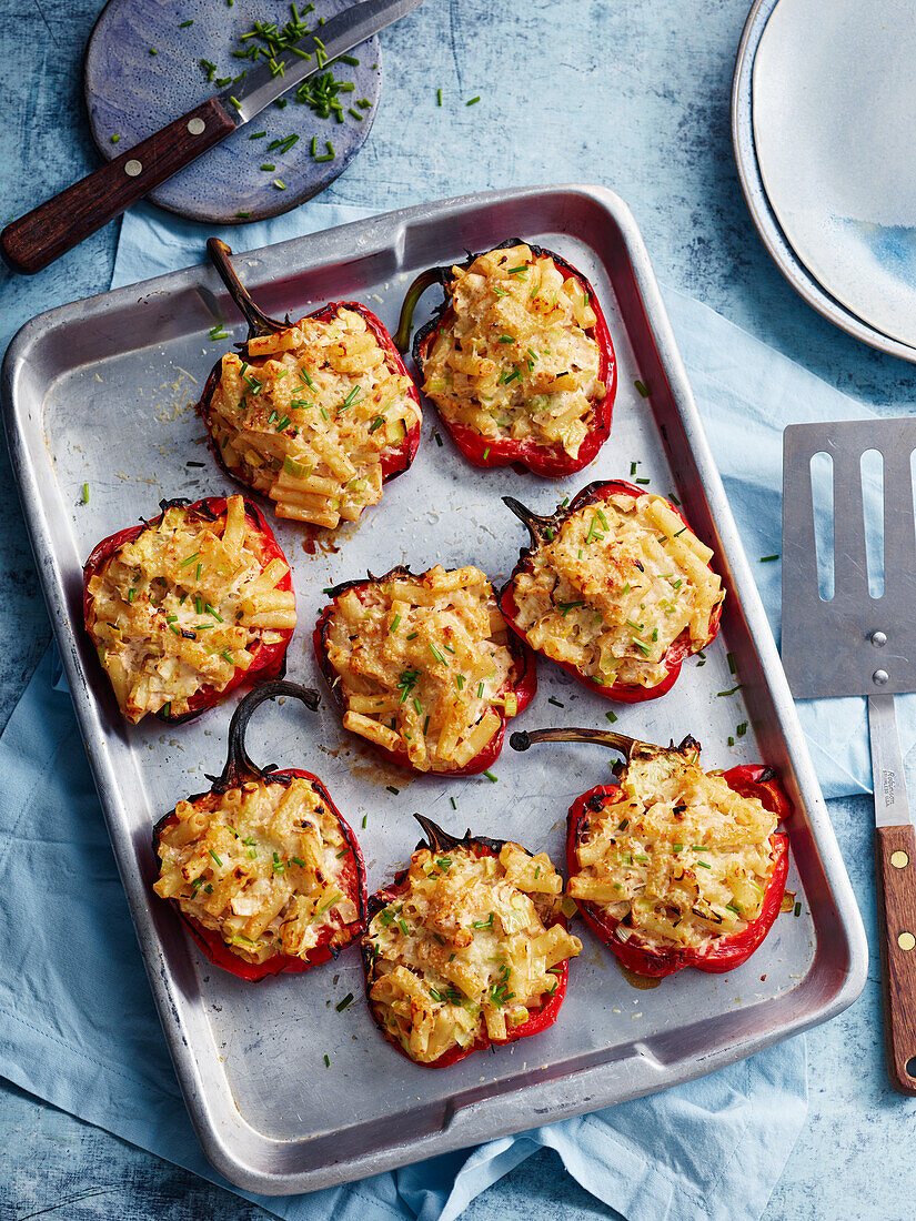 Peppers stuffed with macaroni and cheese