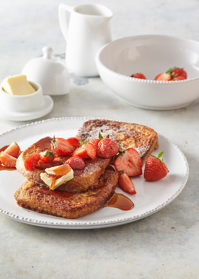 French toast with fresh strawberries