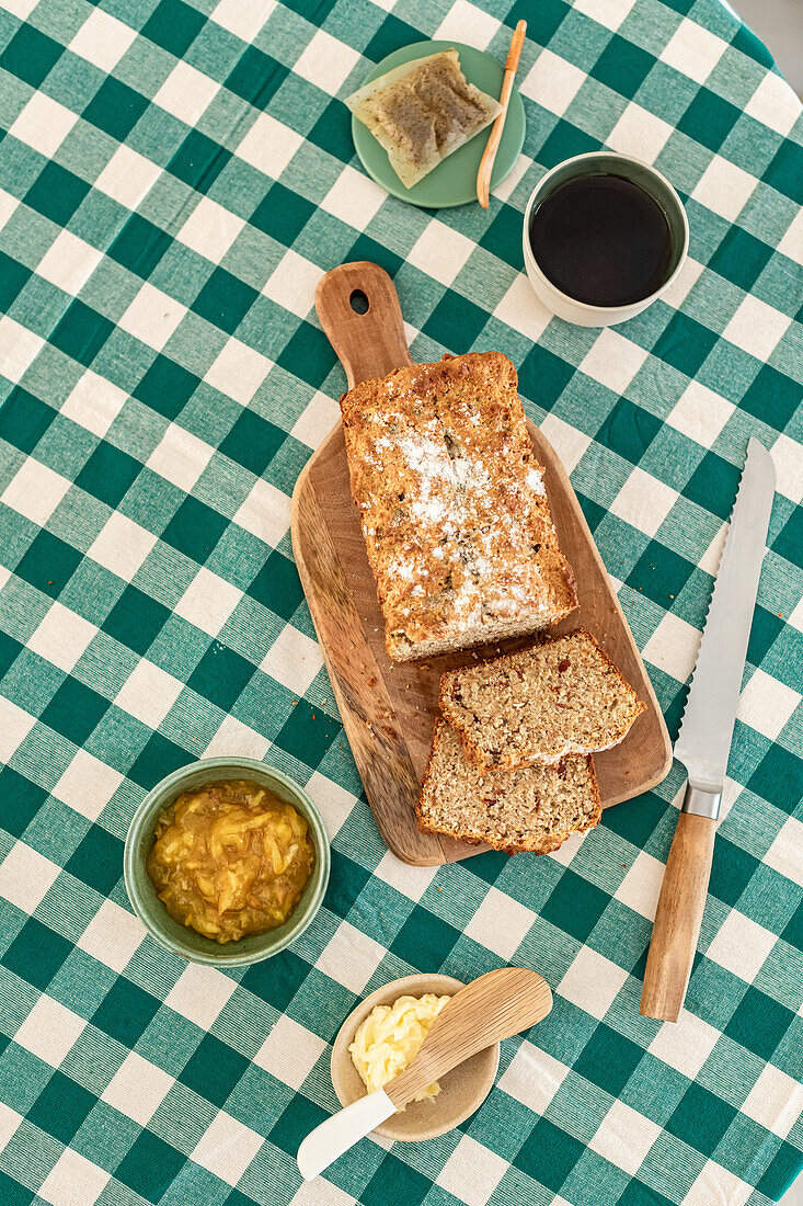 Irish Soda Bread mit Käse und Speck