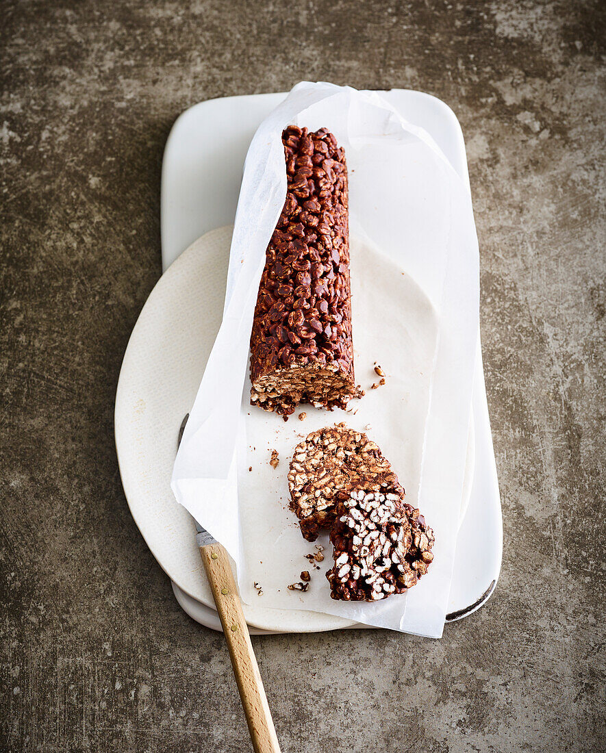 Torrone mit Dinkel-Pops und Zimt