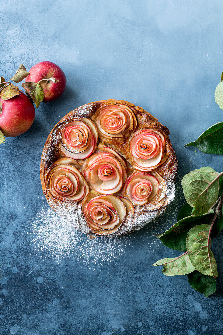 Cake with apple roses and frangipane