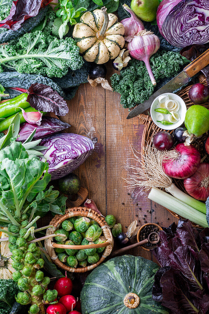 Autumn vegetables around the edge of the picture