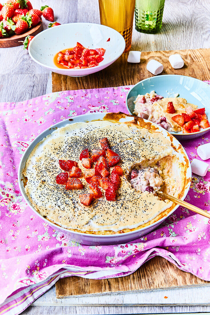 Rice pudding with strawberries and poppy seeds
