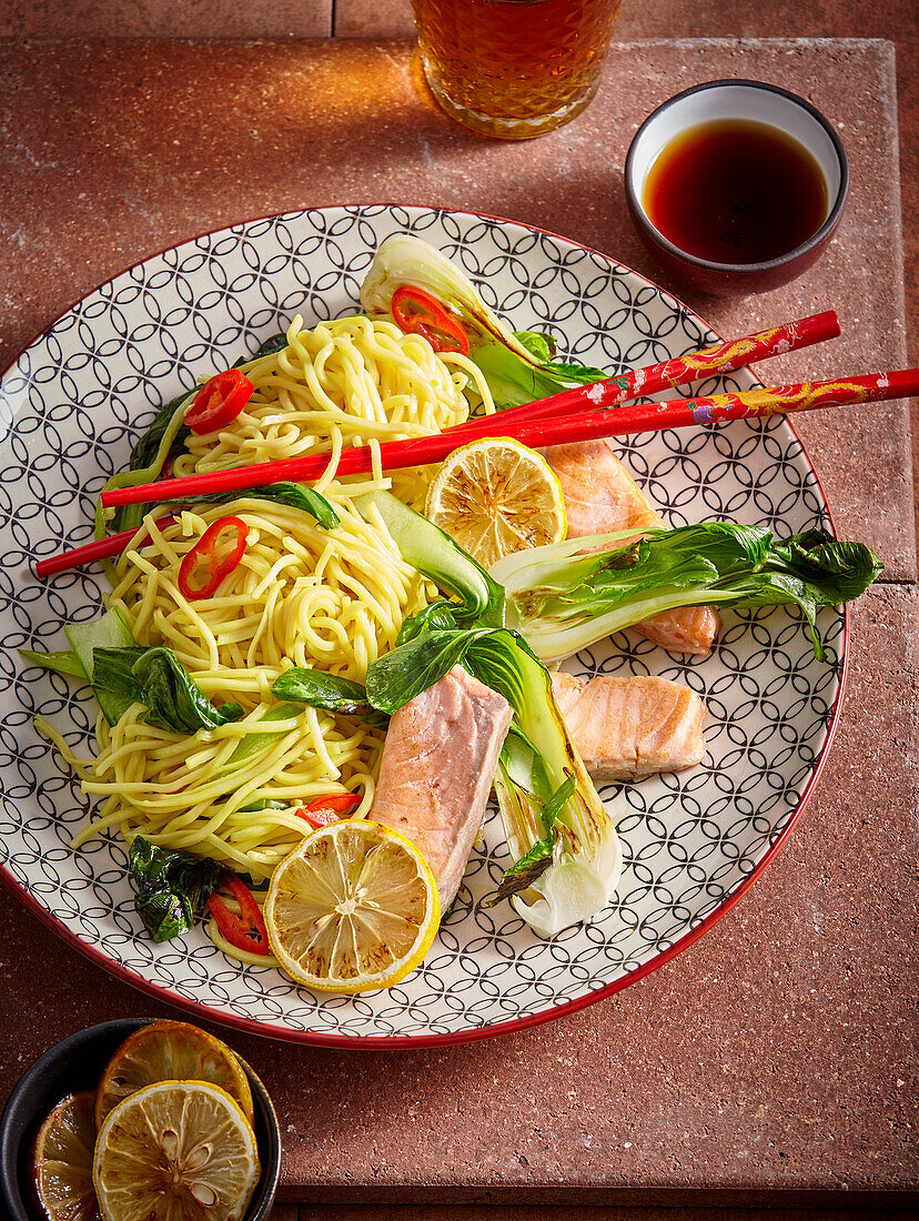 Egg noodles with salmon and bok choy