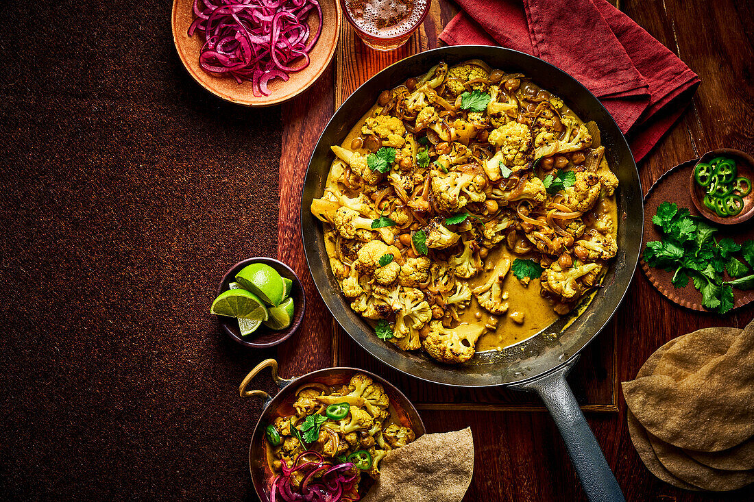 Chickpea curry with roasted cauliflower
