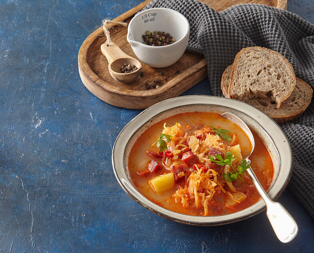 Sauerkraut and paprika soup