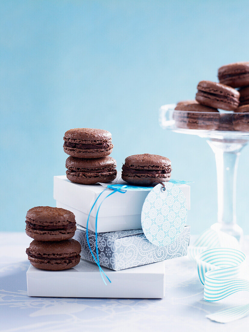 Chocolate almond macaroons