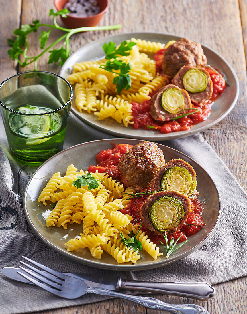 Meatballs stuffed with Brussels sprouts and noodles