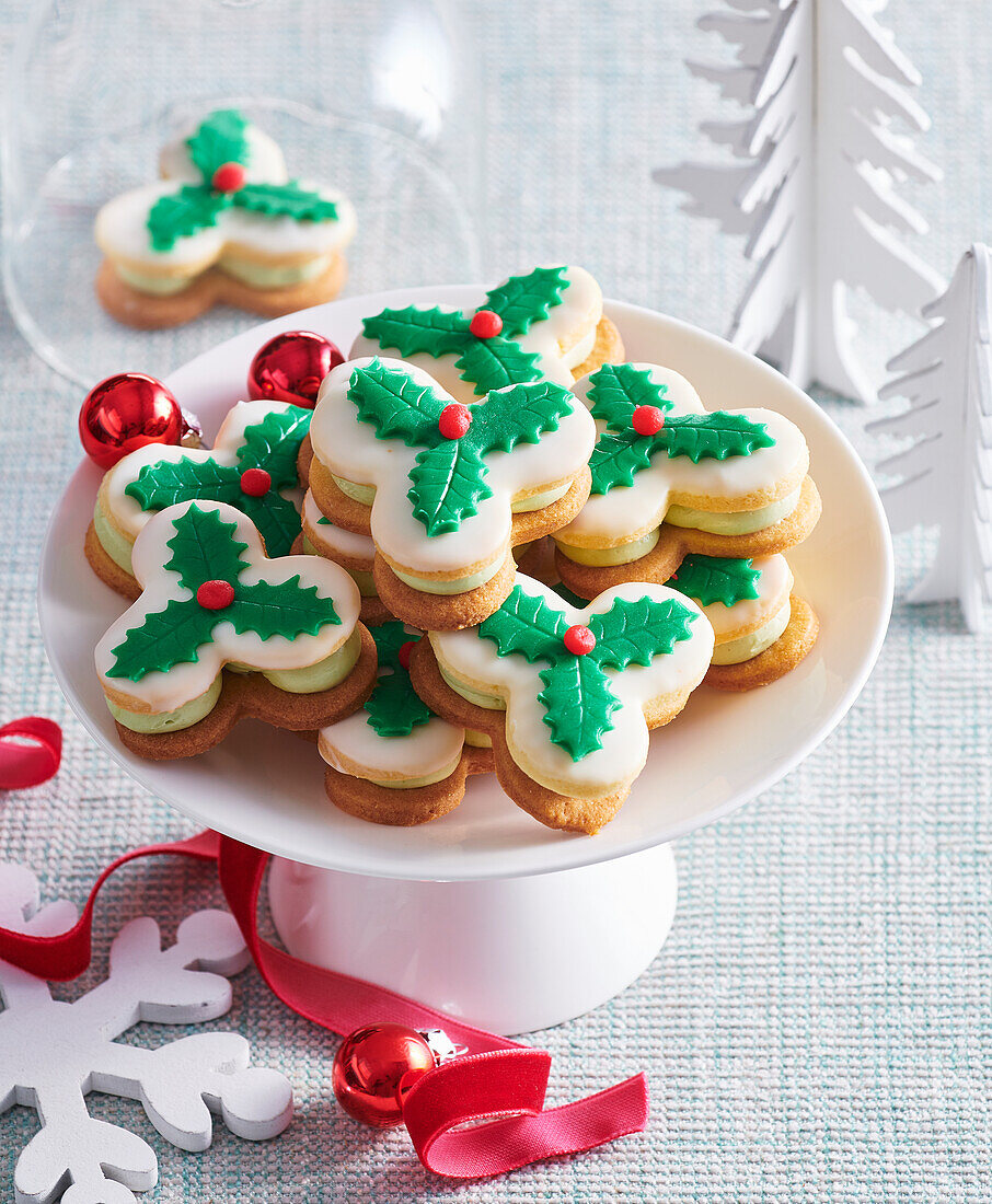 Weihnachtsplätzchen mit Pistaziencreme