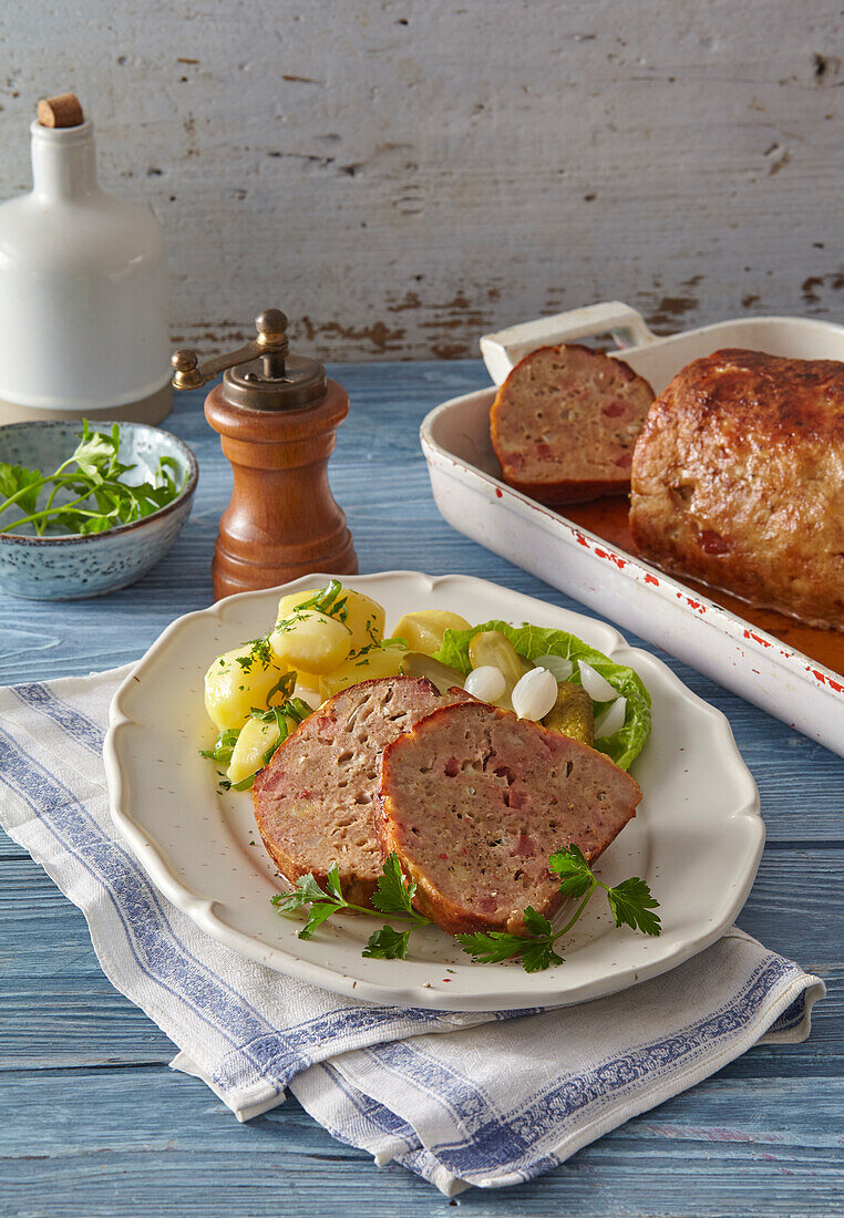 Meatloaf with potatoes