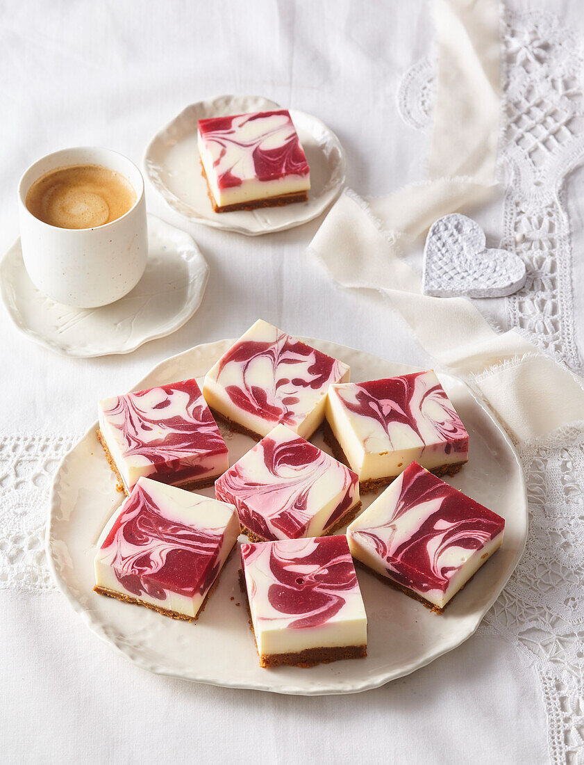 Raspberry cheesecake slices